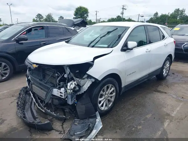 2GNAXJEVXJ6240473 2018 CHEVROLET EQUINOX - Image 2