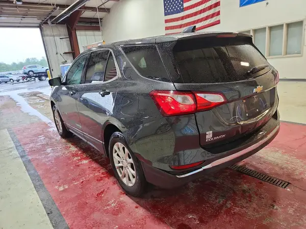2GNAXJEVXJ6249755 2018 CHEVROLET EQUINOX - Image 2