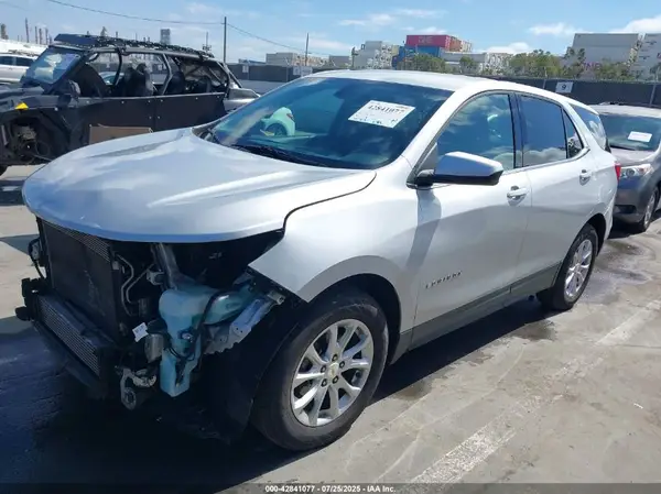 2GNAXJEVXJ6258567 2018 CHEVROLET EQUINOX - Image 2