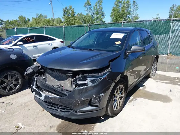 2GNAXJEVXJ6274624 2018 CHEVROLET EQUINOX - Image 2