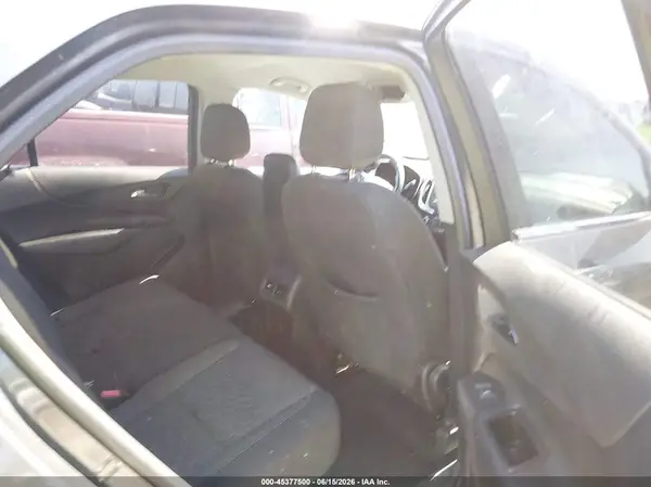 2GNAXJEVXJ6274624 2018 CHEVROLET EQUINOX - Image 8