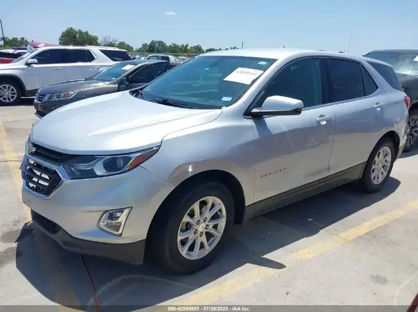 2GNAXJEVXJ6285669 2018 CHEVROLET EQUINOX - Image 2