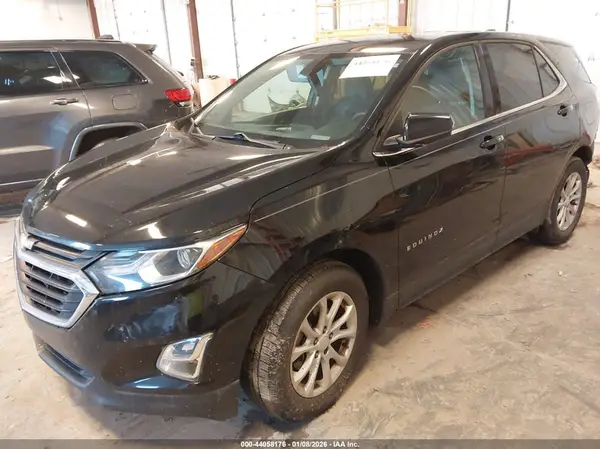 2GNAXJEVXJ6286224 2018 CHEVROLET EQUINOX - Image 2