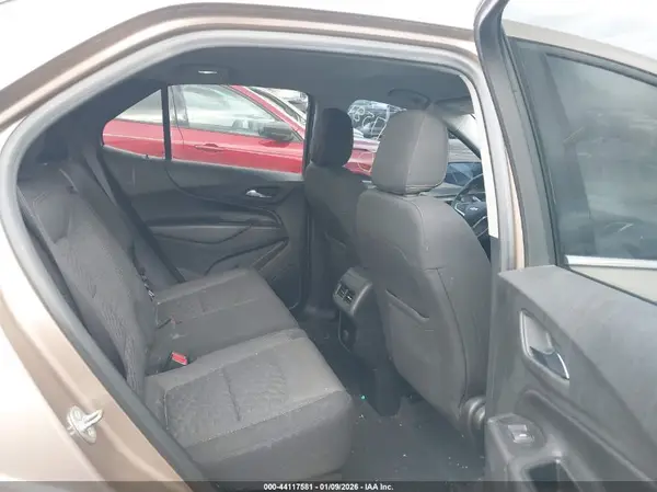 2GNAXJEVXJ6301899 2018 CHEVROLET EQUINOX - Image 8