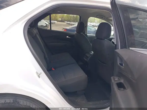 2GNAXJEVXJ6305712 2018 CHEVROLET EQUINOX - Image 8