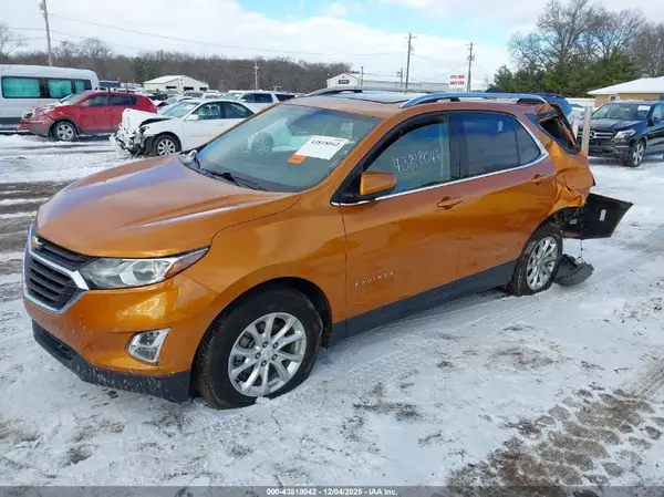 2GNAXJEVXJ6308948 2018 CHEVROLET EQUINOX - Image 2