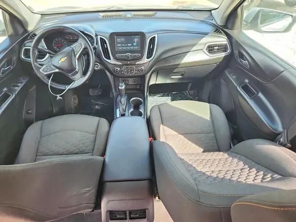 2GNAXJEVXJ6339987 2018 CHEVROLET EQUINOX - Image 8