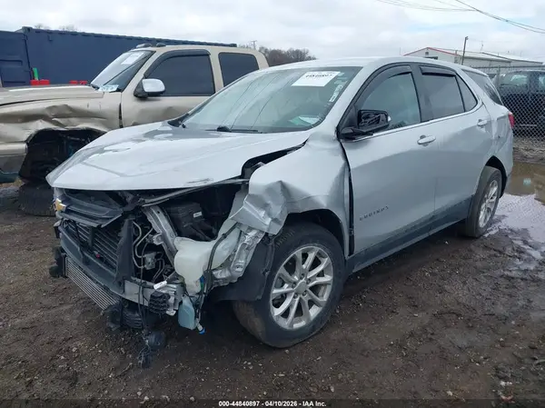2GNAXJEVXJ6352187 2018 CHEVROLET EQUINOX - Image 2