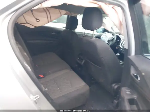 2GNAXJEVXJ6352187 2018 CHEVROLET EQUINOX - Image 8
