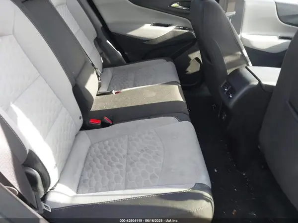 2GNAXJEVXK6224744 2019 CHEVROLET EQUINOX - Image 8