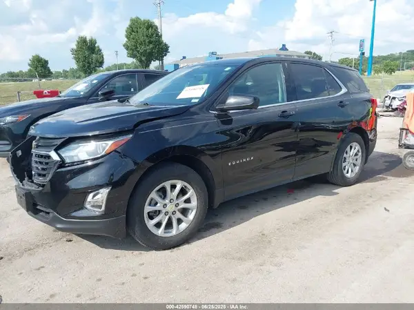 2GNAXJEVXL6100197 2020 CHEVROLET EQUINOX - Image 2