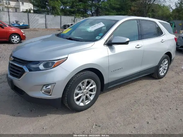 2GNAXJEVXL6132843 2020 CHEVROLET EQUINOX - Image 2