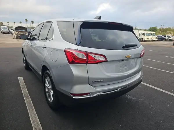2GNAXJEVXL6239438 2020 CHEVROLET EQUINOX - Image 2