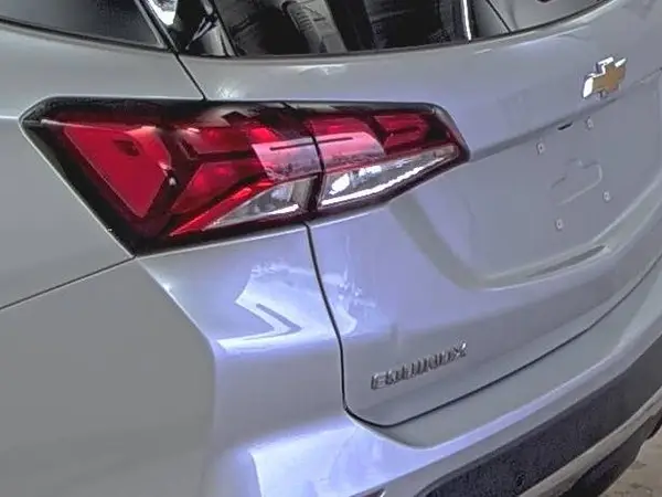 2GNAXJEVXN6108514 2022 CHEVROLET EQUINOX - Image 1