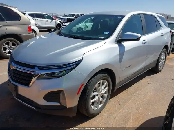 2GNAXJEVXN6140301 2022 CHEVROLET EQUINOX - Image 2
