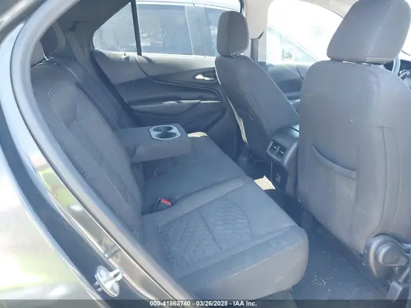 2GNAXKEV0K6106725 2019 CHEVROLET EQUINOX - Image 8