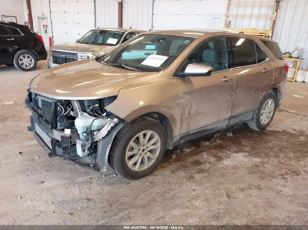 2GNAXKEV0K6117000 2019 CHEVROLET EQUINOX - Image 2