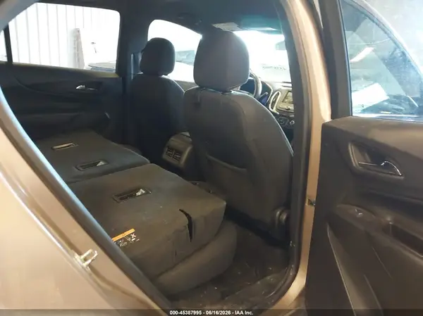 2GNAXKEV0K6117000 2019 CHEVROLET EQUINOX - Image 8