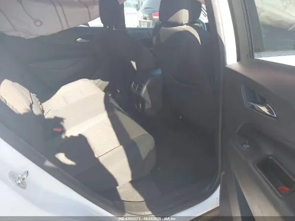 2GNAXKEV0K6122343 2019 CHEVROLET EQUINOX - Image 8