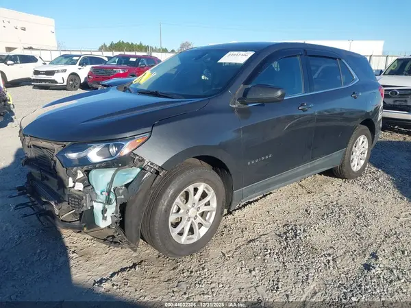 2GNAXKEV0K6123427 2019 CHEVROLET EQUINOX - Image 2