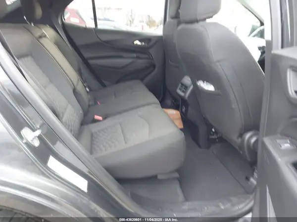 2GNAXKEV0K6174667 2019 CHEVROLET EQUINOX - Image 8
