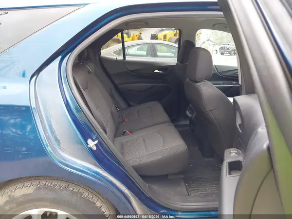 2GNAXKEV0K6240084 2019 CHEVROLET EQUINOX - Image 8