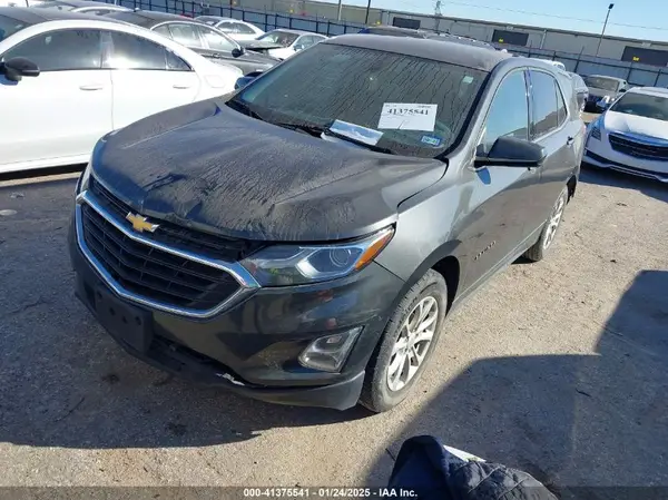 2GNAXKEV0K6270413 2019 CHEVROLET EQUINOX - Image 2