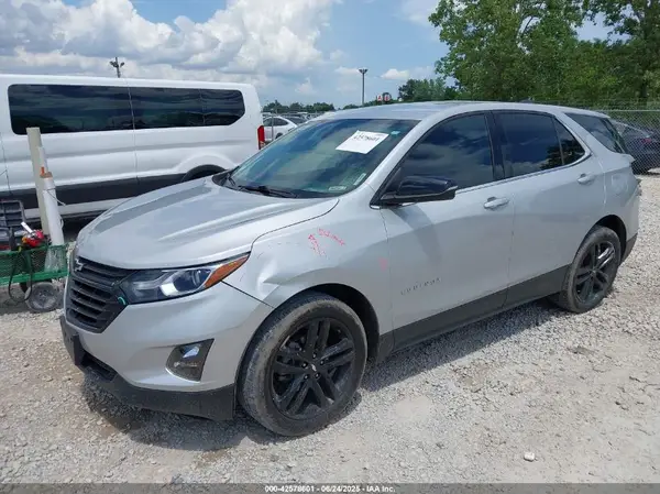 2GNAXKEV0L6246422 2020 CHEVROLET EQUINOX - Image 2