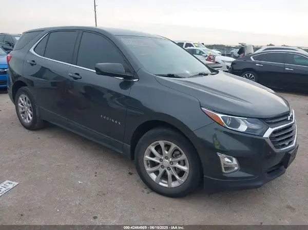 2GNAXKEV0M6119672 2021 CHEVROLET EQUINOX - Image 1