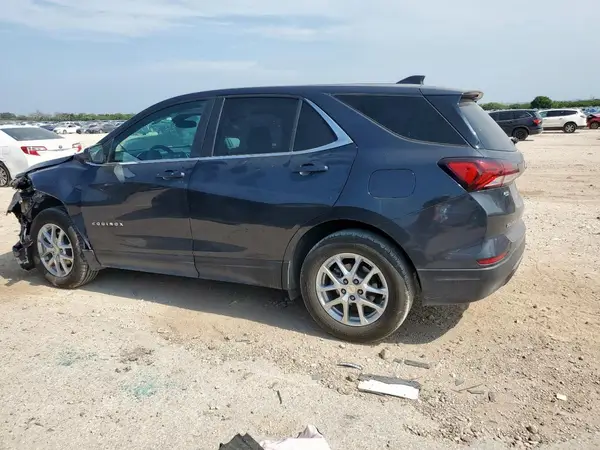2GNAXKEV0N6102050 2022 CHEVROLET EQUINOX - Image 2