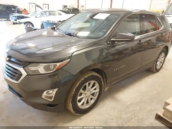 2GNAXKEV1K6100870 2019 CHEVROLET EQUINOX - Image 2