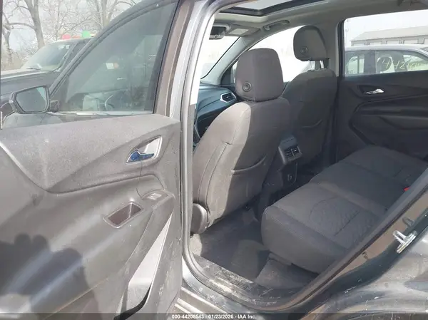 2GNAXKEV1K6105552 2019 CHEVROLET EQUINOX - Image 8