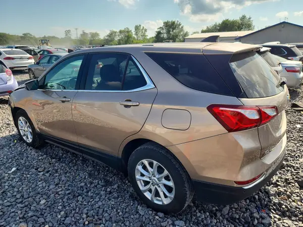 2GNAXKEV1K6107267 2019 CHEVROLET EQUINOX - Image 2