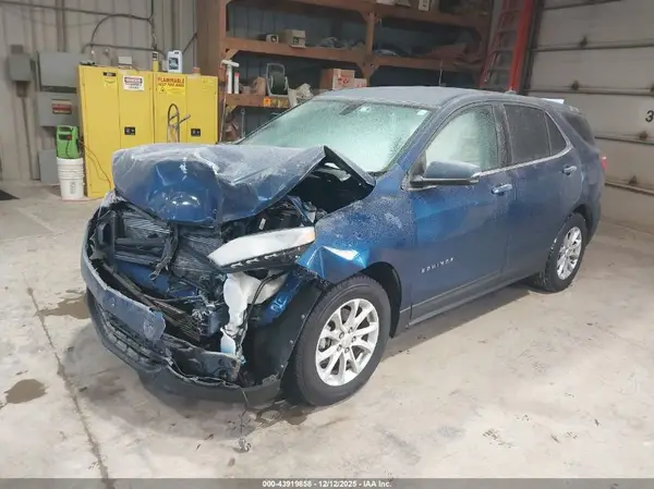 2GNAXKEV1K6155576 2019 CHEVROLET EQUINOX - Image 2