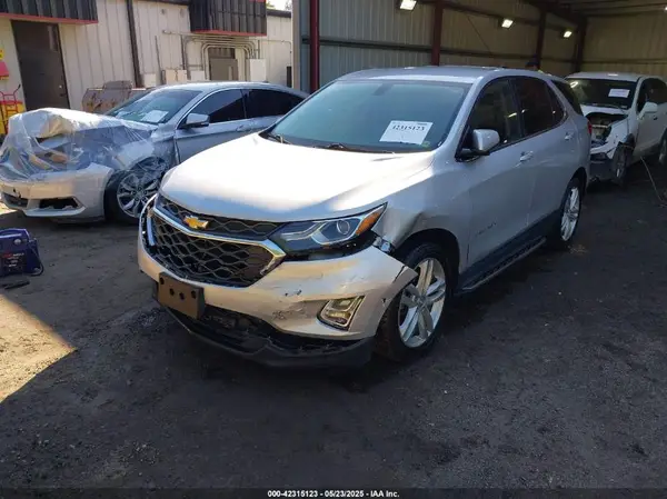 2GNAXKEV1K6189548 2019 CHEVROLET EQUINOX - Image 2