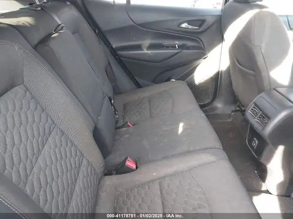 2GNAXKEV1K6263566 2019 CHEVROLET EQUINOX - Image 8