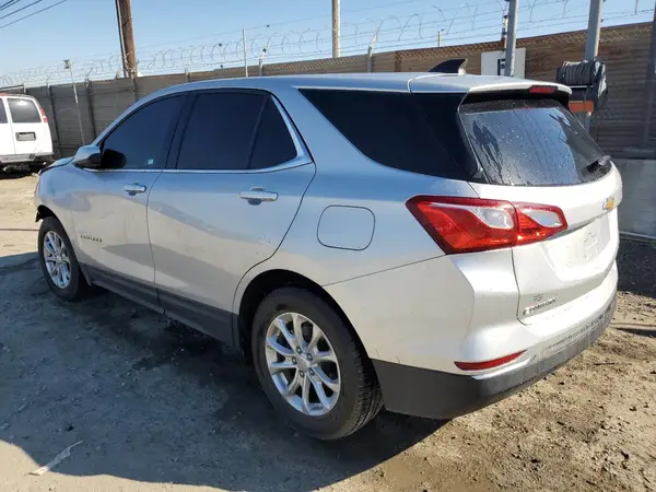 2GNAXKEV1L6144627 2020 CHEVROLET EQUINOX - Image 2