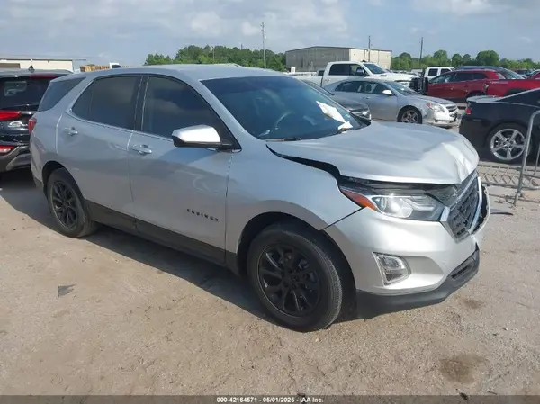 2GNAXKEV1M6105926 2021 CHEVROLET EQUINOX - Image 1