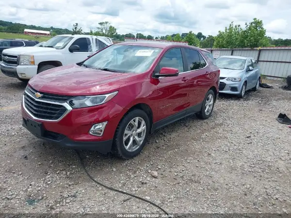 2GNAXKEV1M6140305 2021 CHEVROLET EQUINOX - Image 2