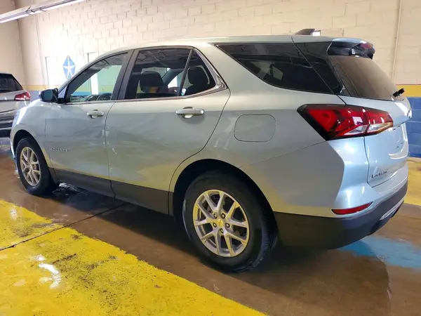 2GNAXKEV1N6113168 2022 CHEVROLET EQUINOX - Image 2