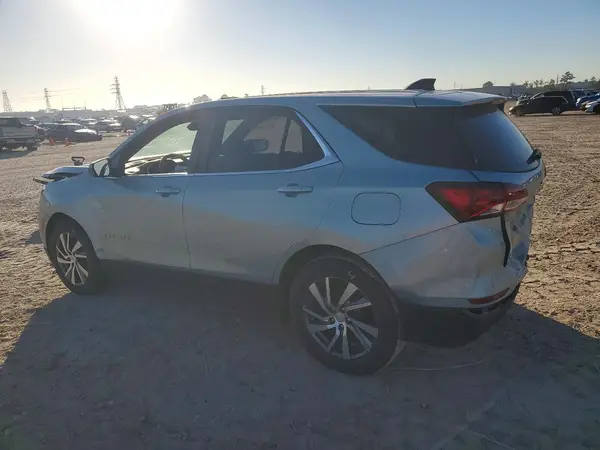 2GNAXKEV1N6139768 2022 CHEVROLET EQUINOX - Image 2