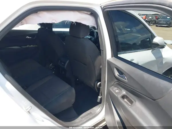 2GNAXKEV2K6119301 2019 CHEVROLET EQUINOX - Image 8