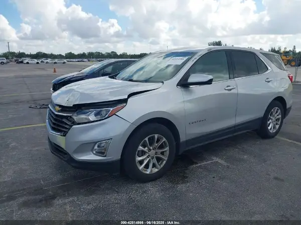 2GNAXKEV2K6125065 2019 CHEVROLET EQUINOX - Image 2