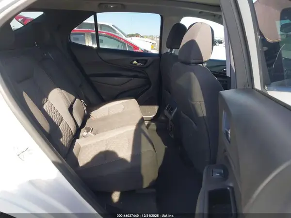 2GNAXKEV2K6133781 2019 CHEVROLET EQUINOX - Image 8