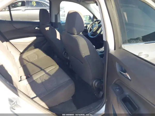 2GNAXKEV2K6141377 2019 CHEVROLET EQUINOX - Image 8