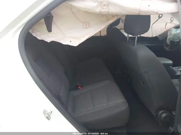 2GNAXKEV2K6207152 2019 CHEVROLET EQUINOX - Image 8