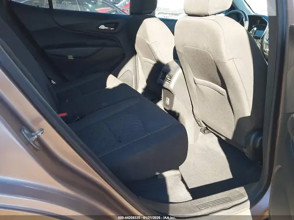 2GNAXKEV2K6217731 2019 CHEVROLET EQUINOX - Image 8