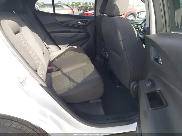 2GNAXKEV2K6260613 2019 CHEVROLET EQUINOX - Image 8