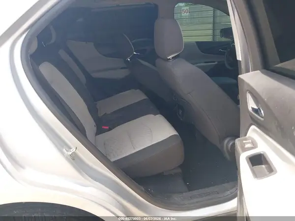 2GNAXKEV2K6267450 2019 CHEVROLET EQUINOX - Image 8