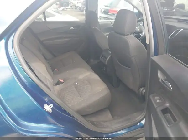 2GNAXKEV2K6270266 2019 CHEVROLET EQUINOX - Image 8